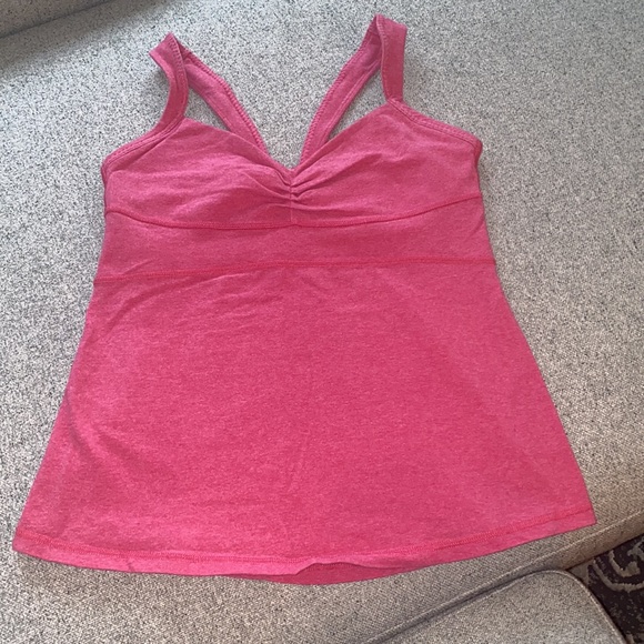 Lululemon Workout Top - Picture 2 of 7